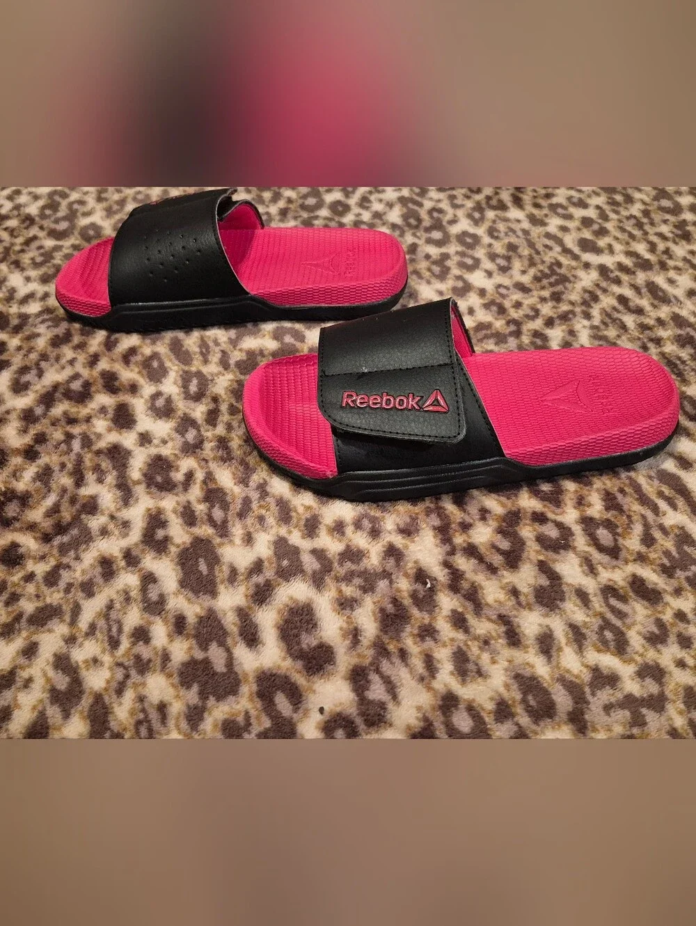 Reebok Boys Delta Vital Slide Sandals 3 Like New